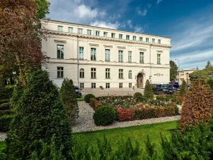 Hotel Altus Palace - Destigo Hotels