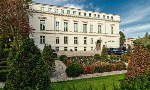 Hotel Altus Palace - Destigo Hotels