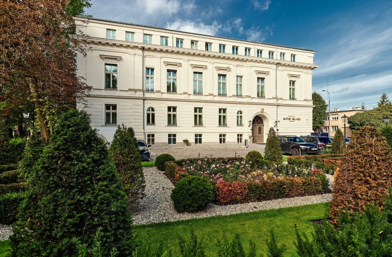 Hotel Altus Palace - Destigo Hotels