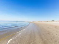 Serenity by the Sea - bar