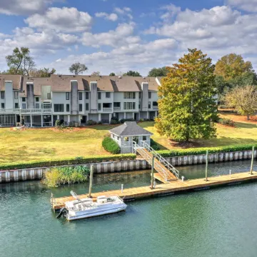 Beautiful 3Br Townhouse