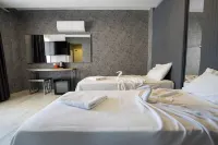 Emilia Hotel - pemandangan pegunungan
