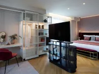 Say Hotel - balcony