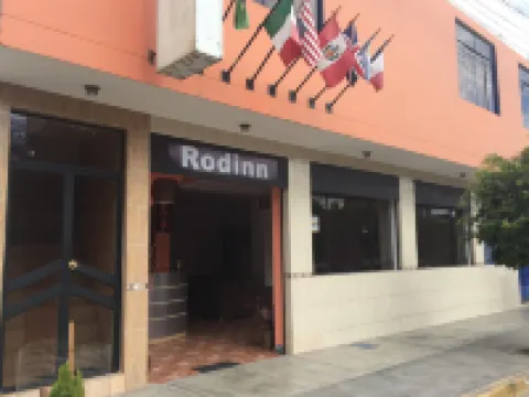 Hostal Rodinn Hoteles en Nazca