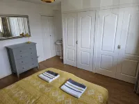 Snug - Colquhoun Square Apartment