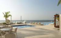 Radisson Blu Hotel, Conakry - Pool