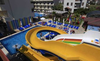 Sun City Apartments & Hotel