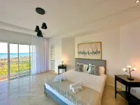 Omnya Carthage Frontsea Luxury Villa - Villas