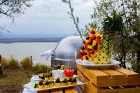 Lake Elmenteita Serena Camp Hotels in Гилджил