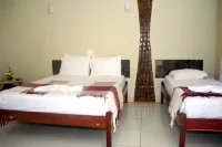 샬레마르 호텔 포자다 - 애견동반