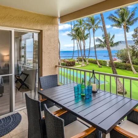 Luxury Oceanfront Resort Vistas
