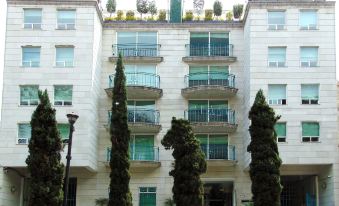 Residence l´ Heritage Hipólito Taine by BlueBay