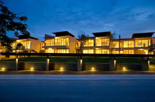 ปาล์มเครสเซนต์