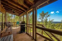 A Still Point Cabin and HOT TUB!