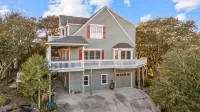 Heverly House Retreat, walkable to the beach, fitness room, hot tub, arcade game