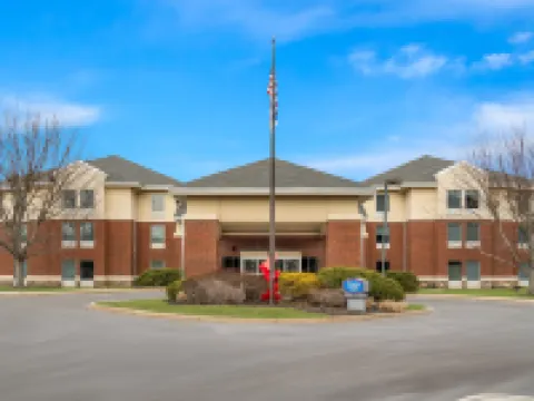 ハンプトン イン & スイーツ ニュータウン バックスのホテル