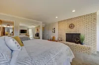 Spacious 2B-2B Condo in WP - Mtn. Views, Hot Tub / Pool, Free Shuttle, Walkable