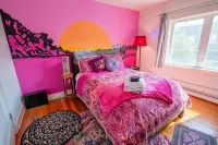 Downtown Rhinestone Cowboy Apartment. Creative fusion where LA meets Montana!