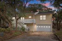 Summer Shade - sound and beach access. Newly remodeled and furnished in 2023!
