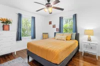 Charming Guest Favorite•Fenced Yard•Close to Sgmc & Vsu•Luv Pets•Gas Fire Pit