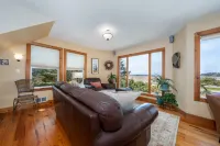 Spacious Layout and Breathtaking Views - Stunning Coastal Getaway