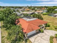 Heated Pool and Spa Oasis - Beautiful Family Retreat