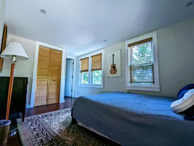 Acadia Park Suites #2 Hotels near Canada Cliff