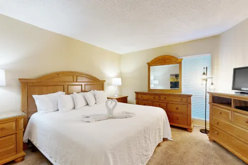 Fifth floor beachfront condo with pool access, washer/dryer, and ocean view Hotels in Okaloosa Island