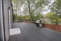 The Blue Star Bungalow