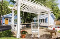 Scenic Water Views and Cozy Fire Pit - Charming Retreat