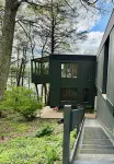 Mid-Century modern Lakeview Stay