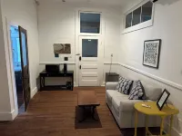 Charming pet-friendly suite in the heart of historic downtown Apalachicola