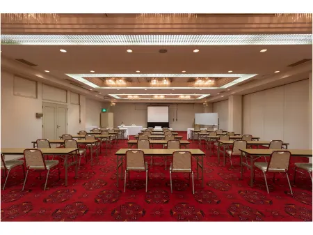 Onoda Central Hotel (Yamaguchi) Отели в г. Санъёонода