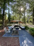 Sleepy Lagoon Cottage - On 30 lush acres & just minutes from Downtown Covington!