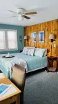 Chateau Country Inn and Captain's Cottage