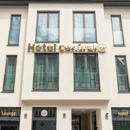 Central Hotel & Lounge Adult Only