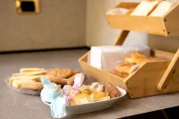 Lifestyle and Suites - breakfast