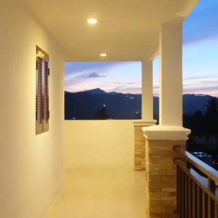 MM Hill Koh Samui Hotel