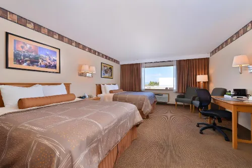 Best Western Movie Manor