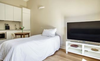 Joivy Cute Central Studio