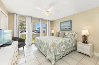 Seaside Beach & Racquet Condos - balcón