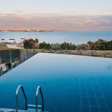 Thalazur Royan - Hôtel & Spa Hotels near Parc du Palais des congrès