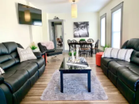 二十一點複式 - 私人院子和停車場，靠近尼亞加拉酒店和娛樂場