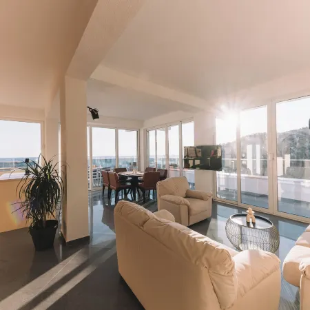 La Mer Beach Residence