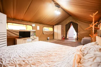 Hongcheon Oullim Glamping Pension Hotel in zona Alpaca World