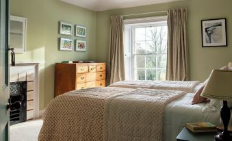 Dabton House