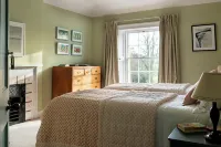 Dabton House Hotel a Thornhill