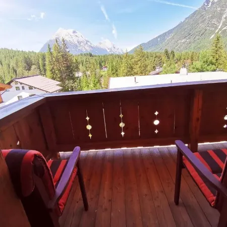 Schickster Sky Lodge Und Chalet Rossi