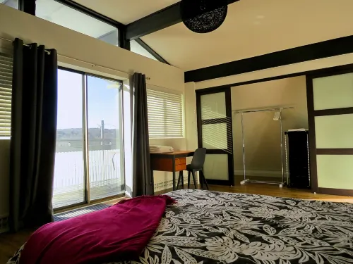 The Fourth Lock Bed & Breakfast Hotels in Fall River