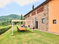 Farmhouse in Chianti with Pool and Garden -  case vacanza in affitto